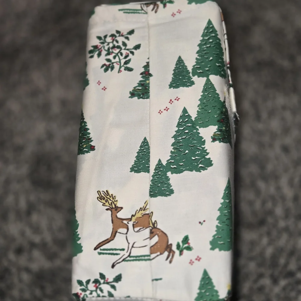 Target Holiday Mattress Cover - Green and White